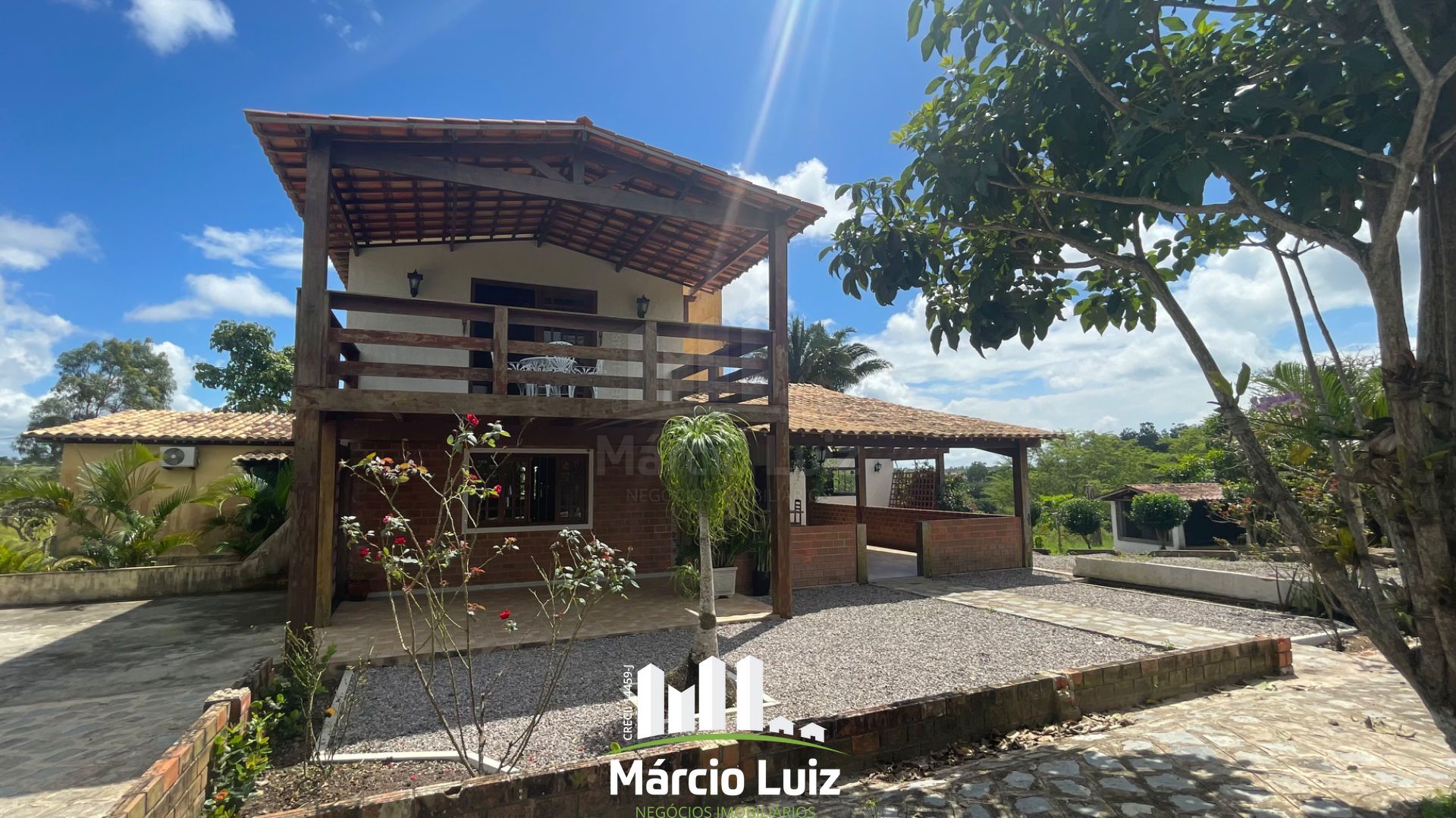 FAZENDA À VENDA EM CHÃ GRANDE COM 9.9 HECTARES