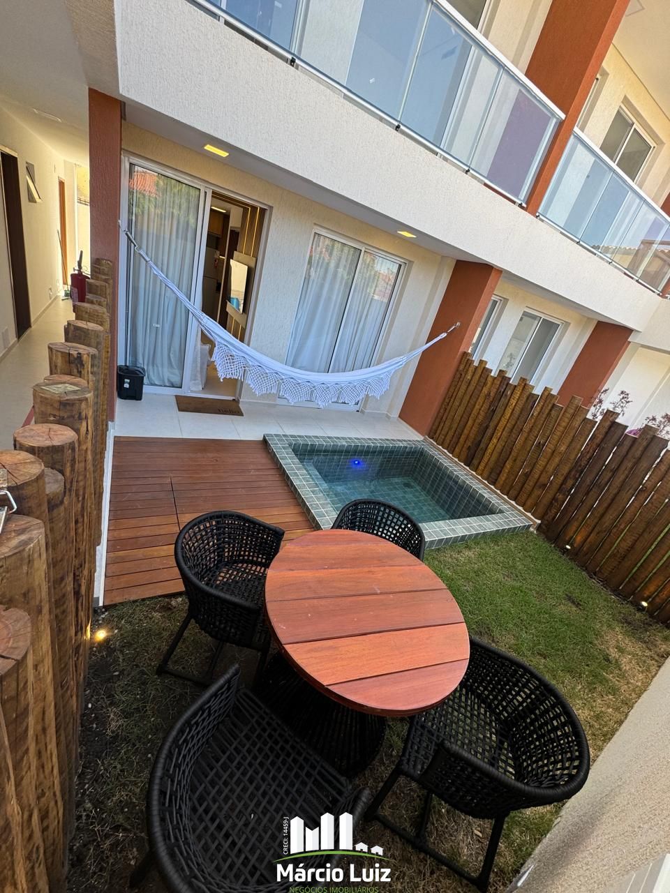 Flat térreo com piscina no Miray, na Praia de Campas - Tamandaré