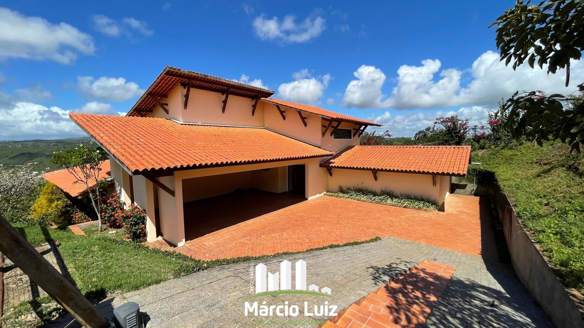Casa à venda em Gravatá no Condomínio Serra do Maroto