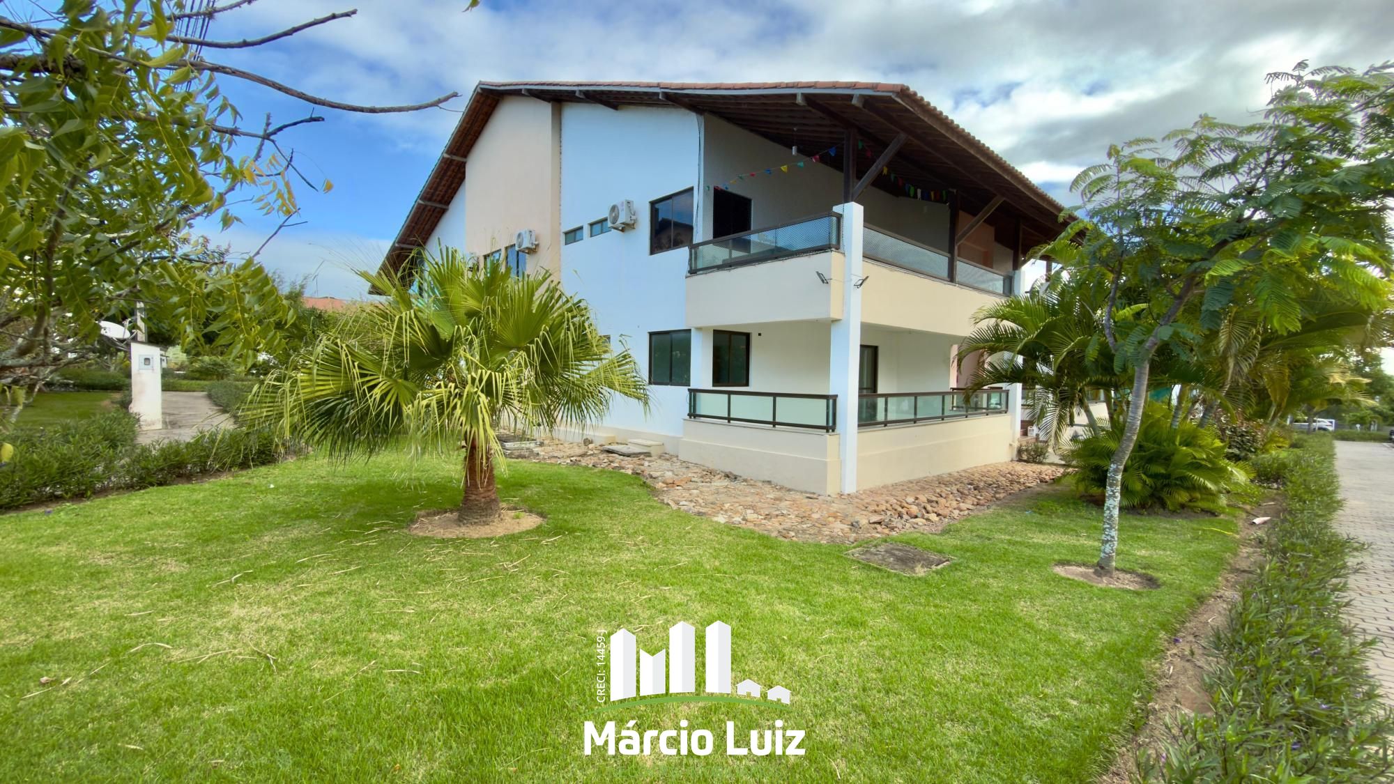 Apartamentos com 02 Suites à Venda no Condomínio Canarius Residence