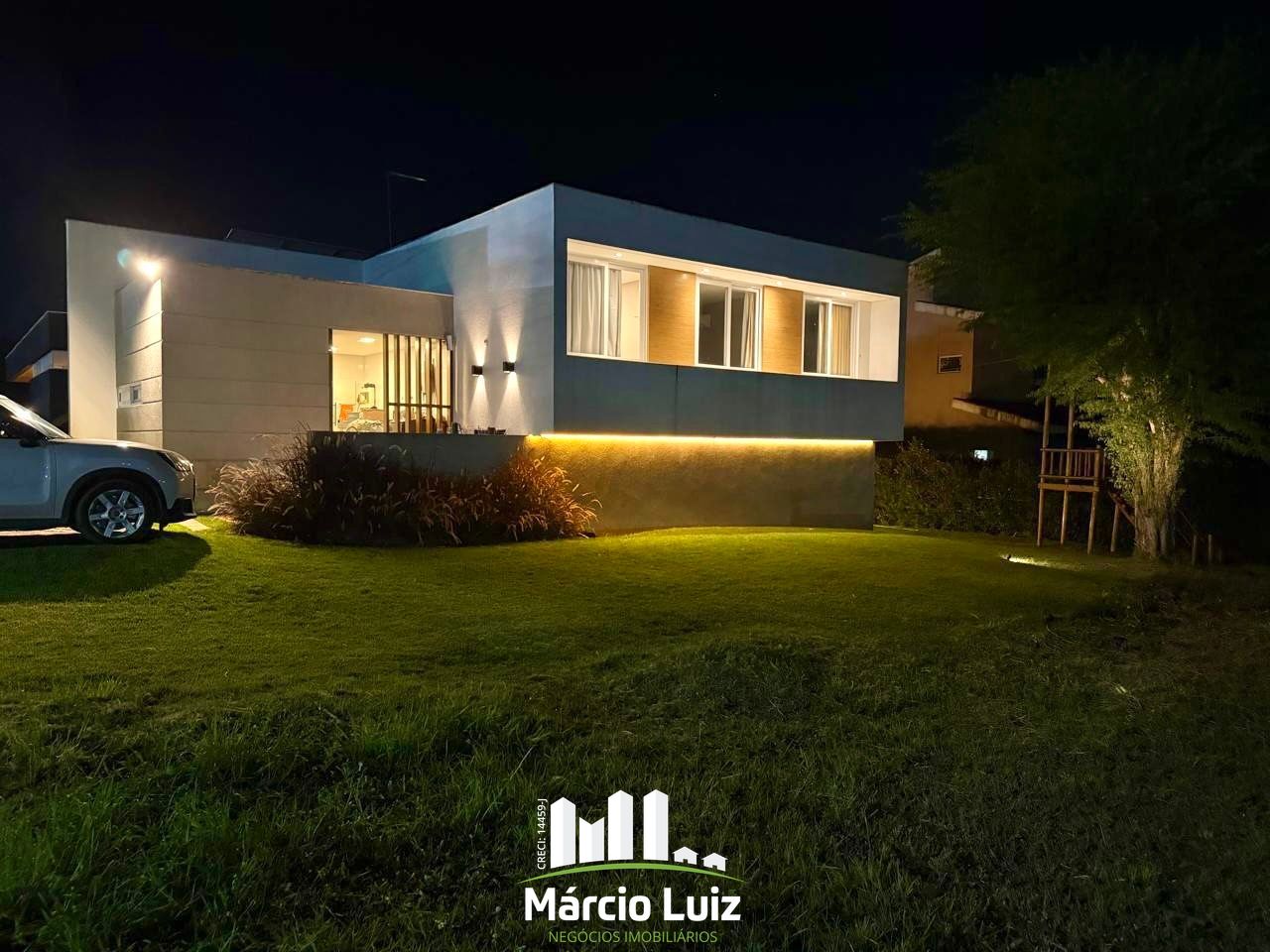 Casa de Luxo à Venda no Gravatá Country | 5 Suítes, Porteira Fechada e Piscina Aquecida
