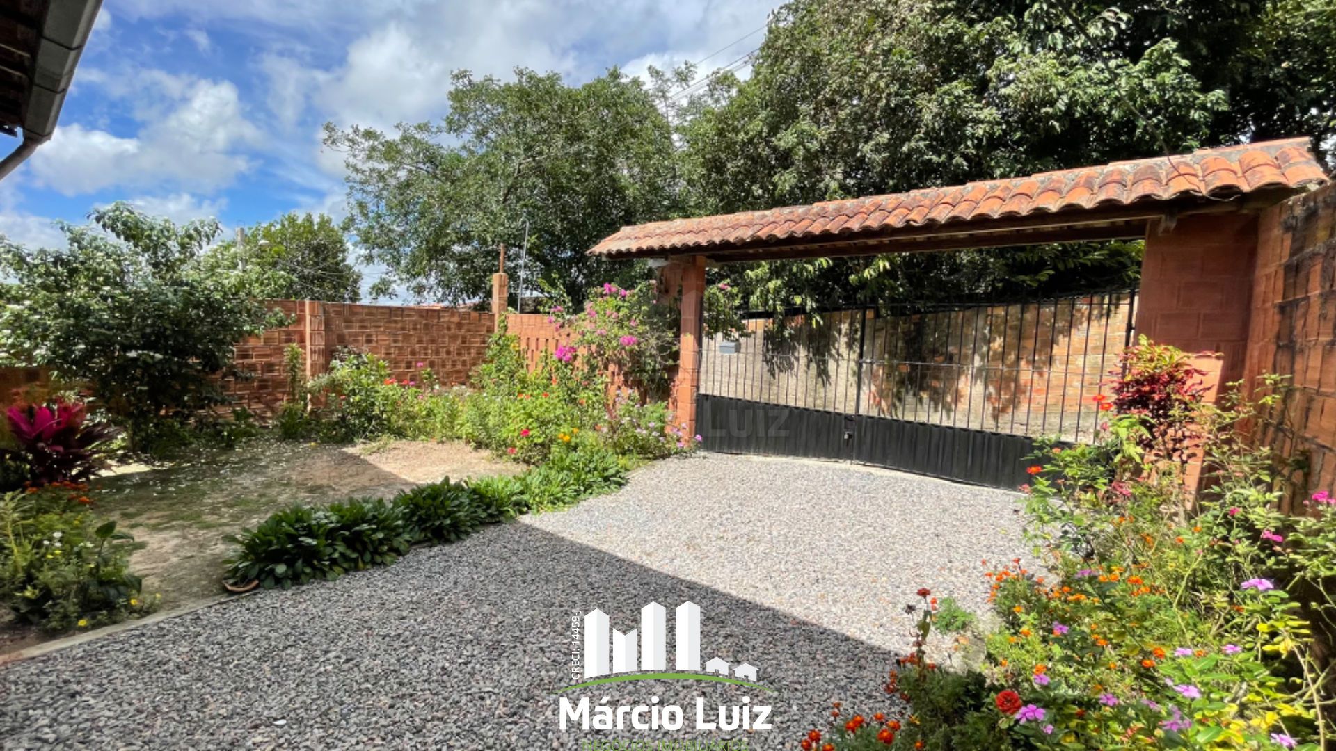 VENDIDA - Casa no Sítio Casa Nova próximo à PRF