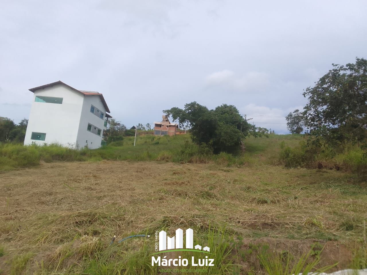 Terreno à venda no condomínio Campos do Valle 2 em Chã Grande