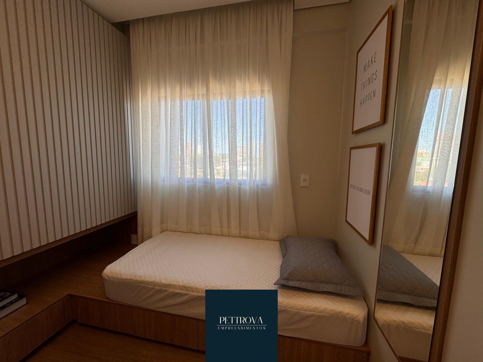 Apartamento à venda com 2 quartos, 61m² - Foto 18