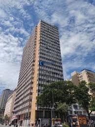 Sala Comercial Moderna de 36 m² com Vista para o Centro de Campinas