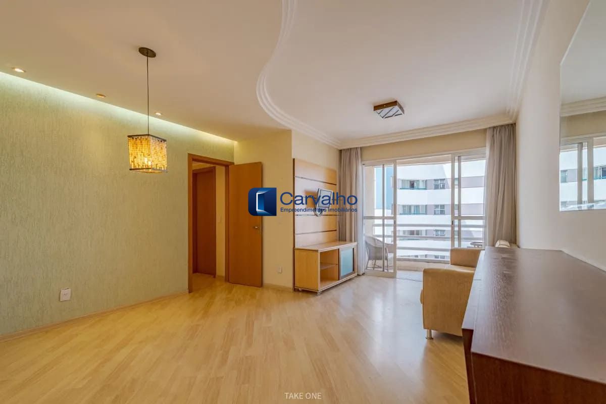 Apartamento à Venda no Taquaral com 3 Quartos, 1 Suíte e 2 Vagas de Garagem