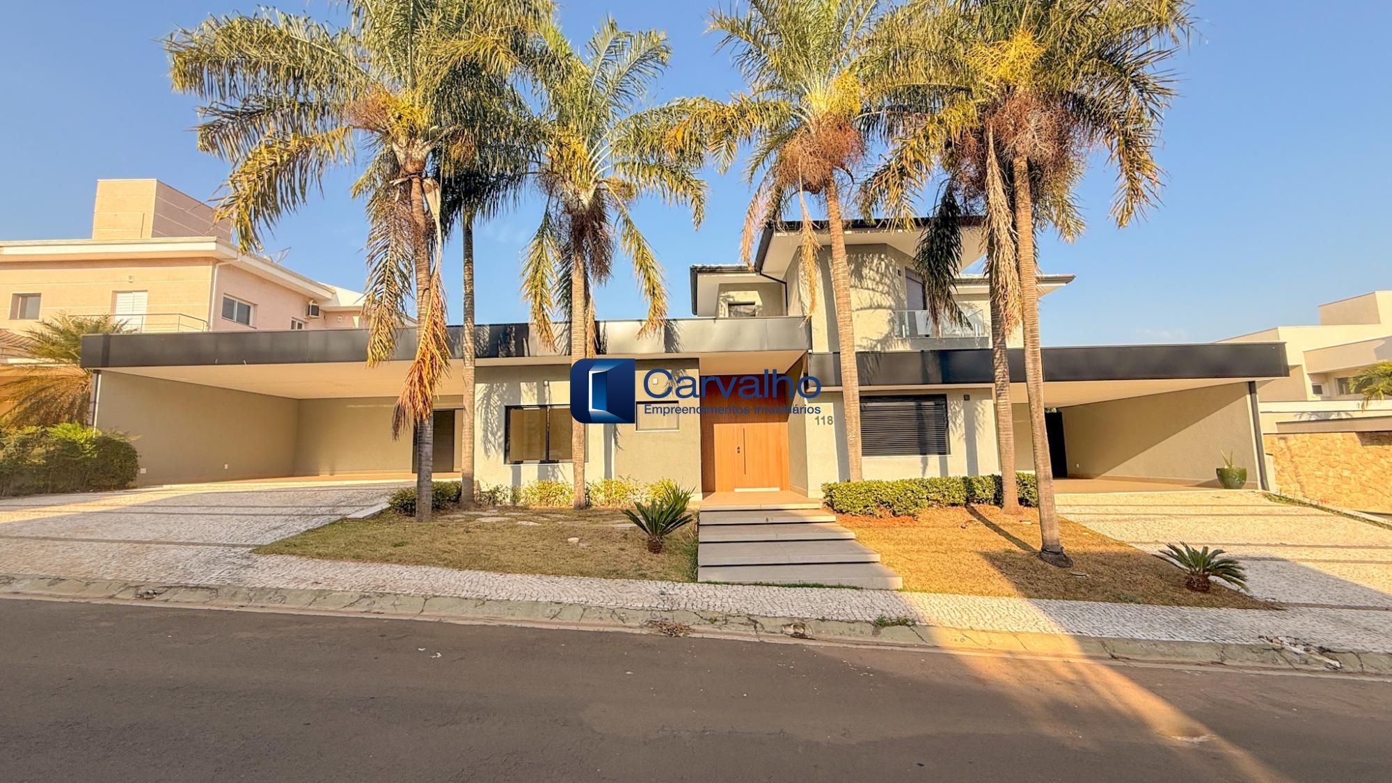 Casa à venda com 3 suítes no Metropolitan Park em Paulinia-SP