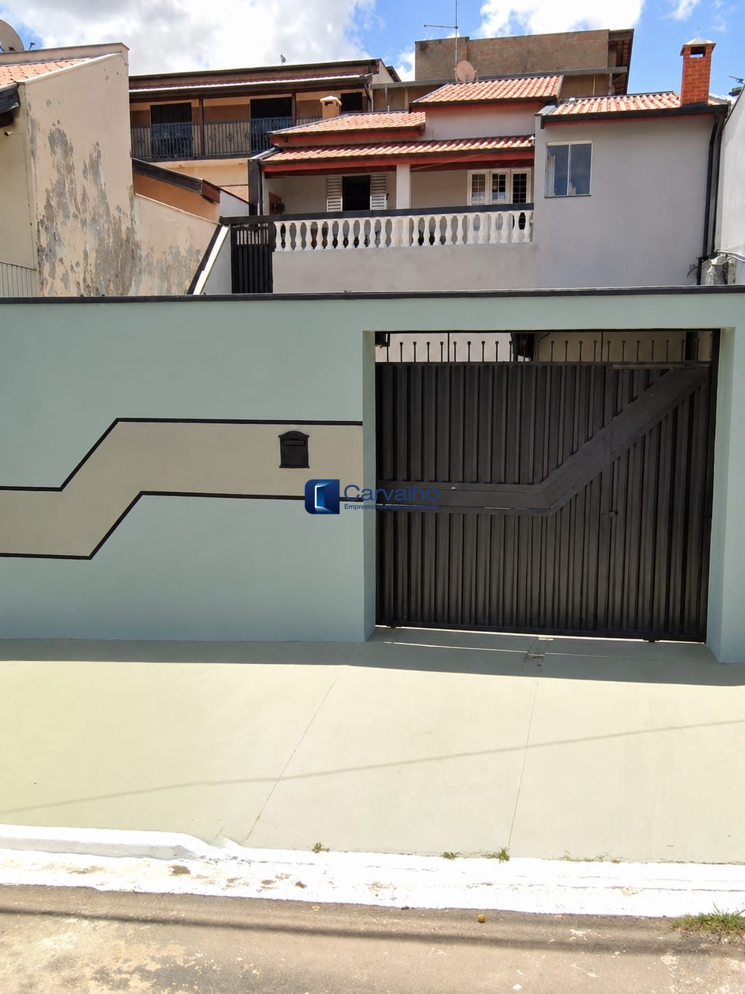 Casa à venda com 80m², 3 quartos e 7 vagas R$ 515.000