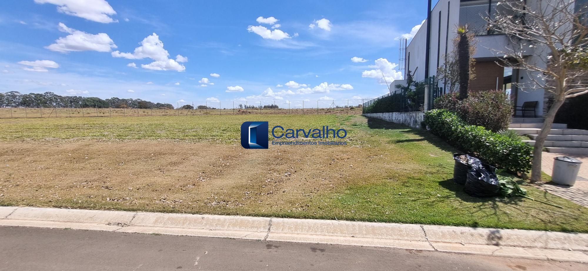 TERRENO CONDOMÍNIO RESIDENCIAL HARAS PATENTE JAGUARIUNA SP
