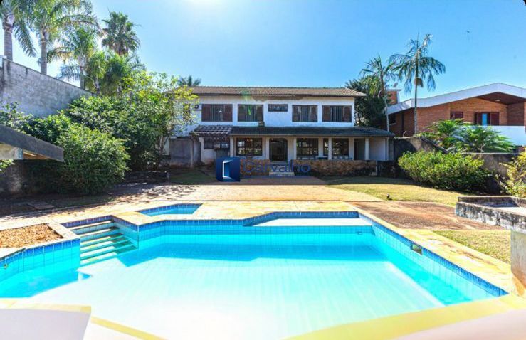 Casa Alto Padrão Taquaral 450m² 4 Quartos Piscina 6 Vagas à Venda