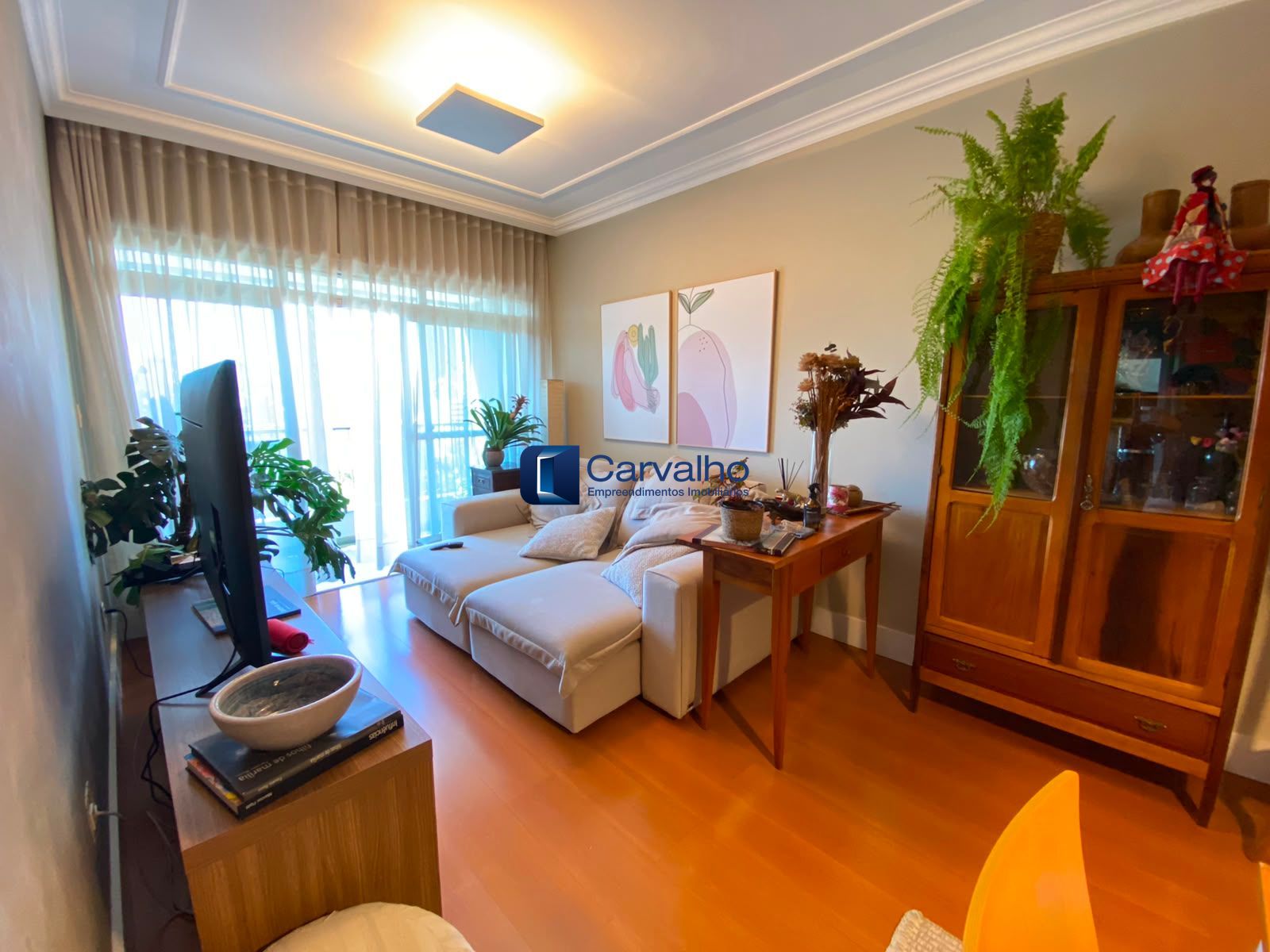 Apartamento Mobiliado no Taquaral | 99m² | 3 Quartos | Excelente Localização