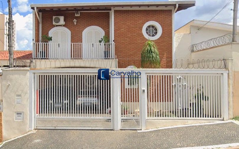 Sobrado à Venda na Vila Industrial | 4 Suítes, Área Gourmet e 250m²