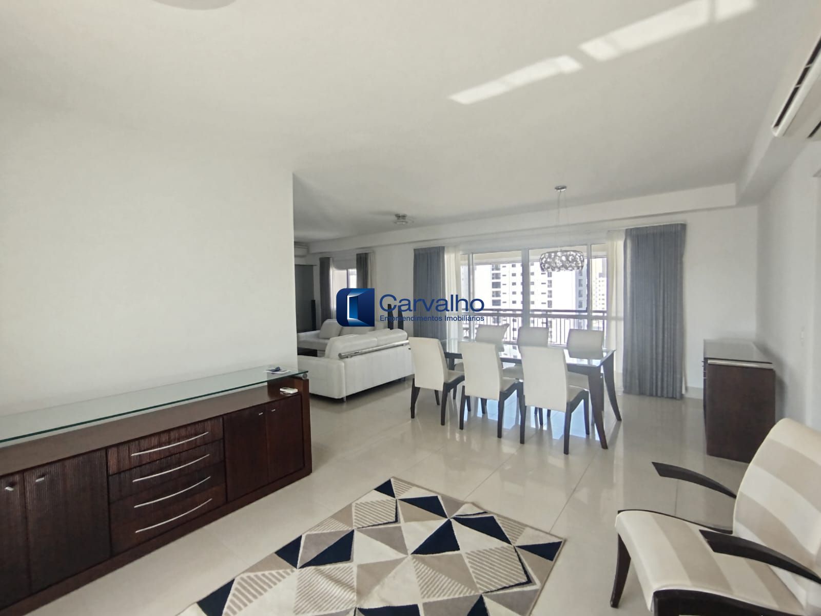 Luxo e Exclusividade no Cambuí – 184m² Mobiliados com 3 Suítes