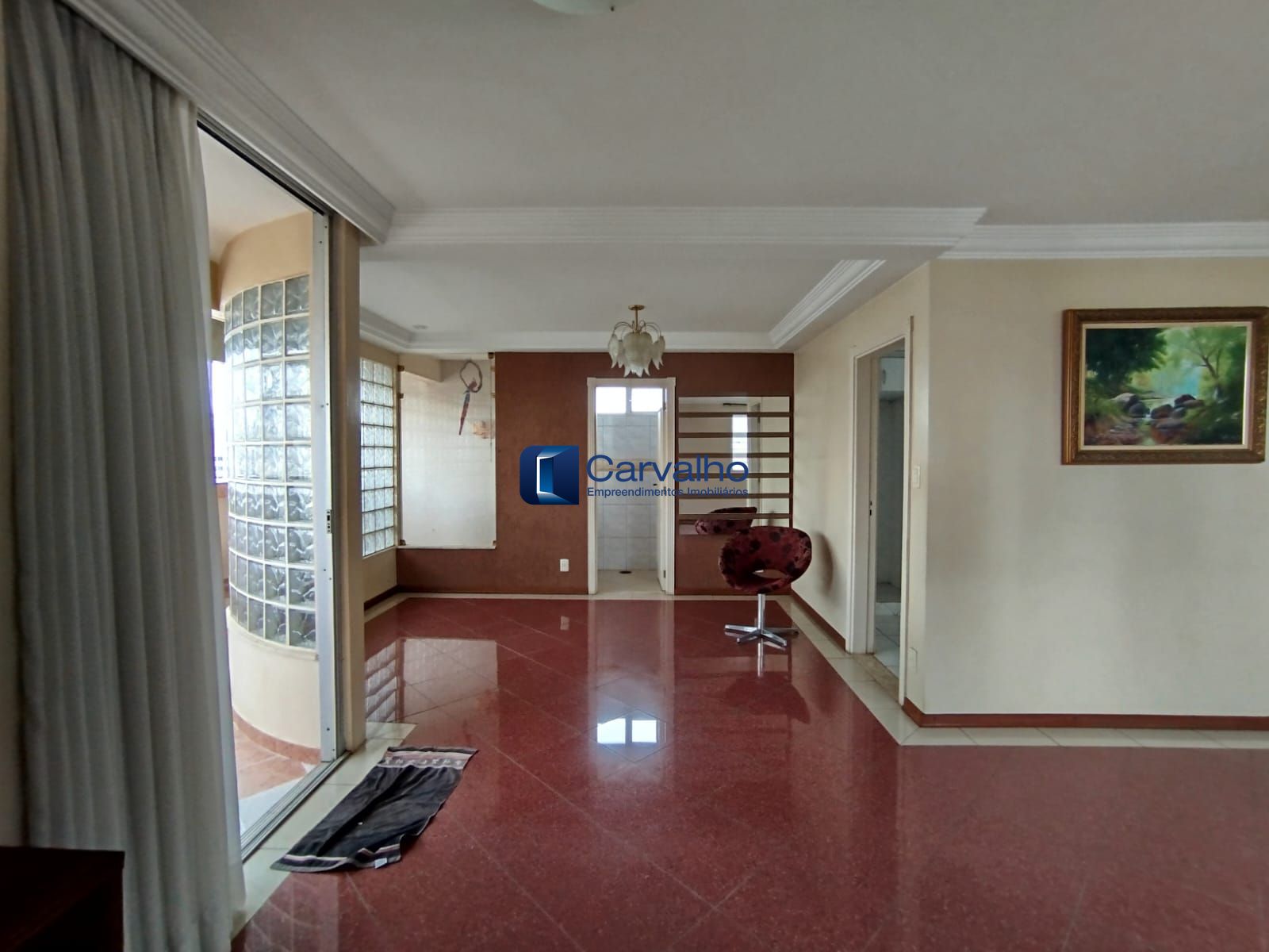 Apartamento Duplex no Cambuí com 3 Dormitórios (1 Suíte Master com Hidro)