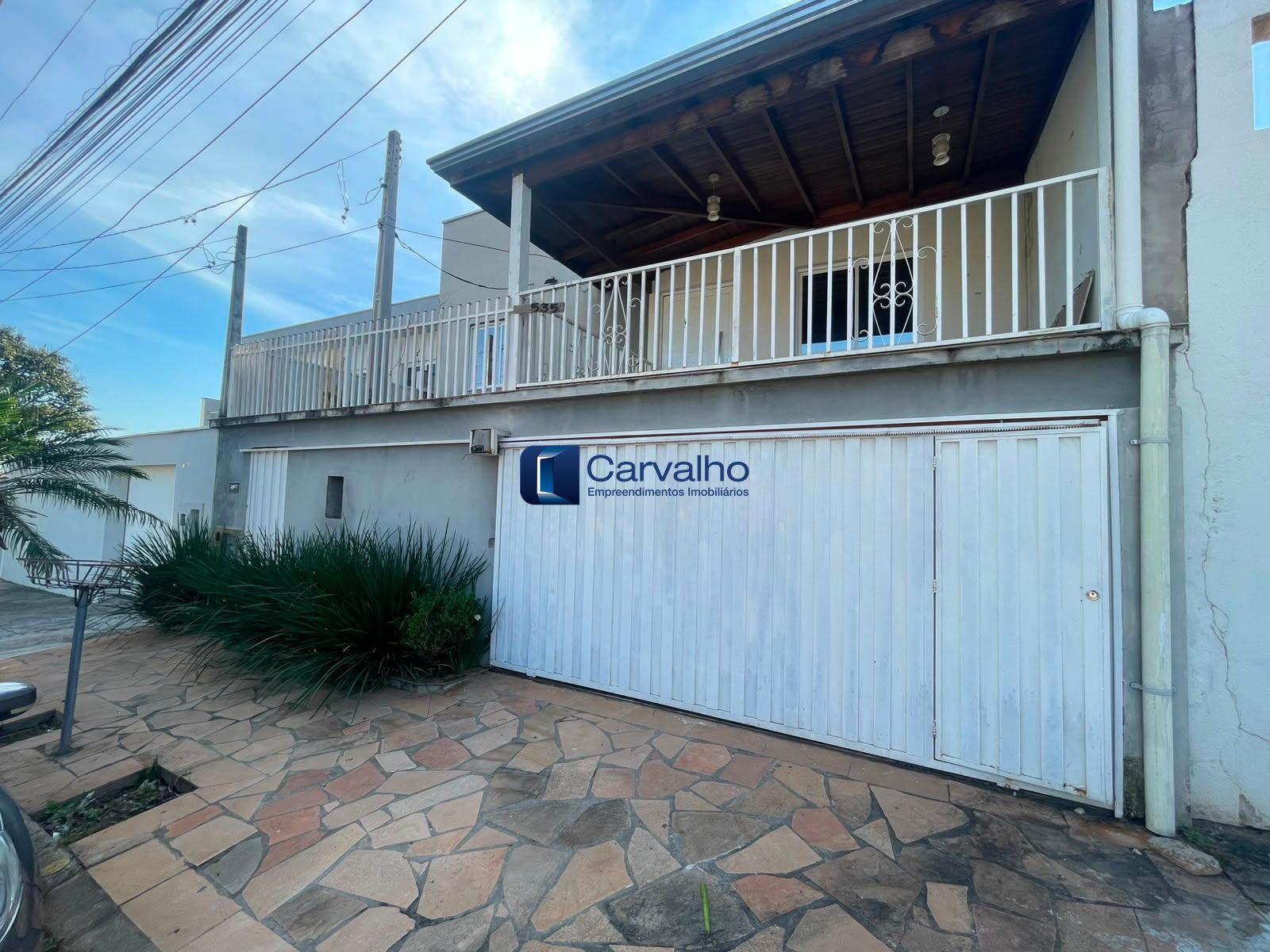 Casa à venda com 145 m² – 4 dormitórios, suíte com closet e espaço gourmet