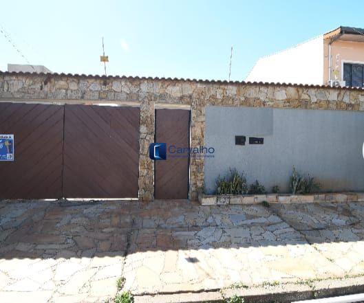 Casa à venda com 280m², 3 quartos e 6 vagas