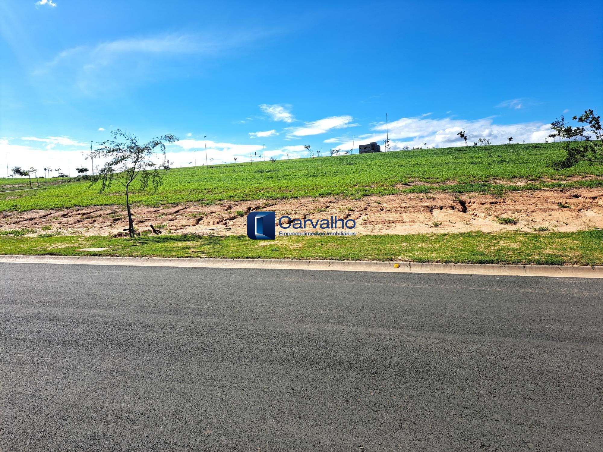 Terreno à venda no Loteamento Reserva Serena em Campinas SP.