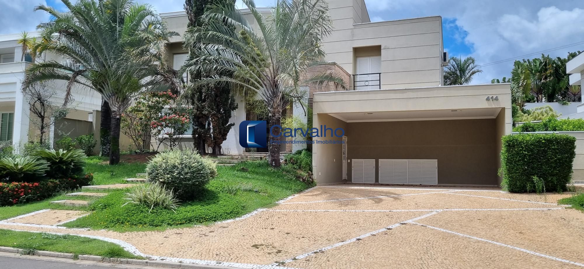 CASA LOCAÇÃO COM 4 SUÍTES NO ALPHAVILLE CAMPINAS SP