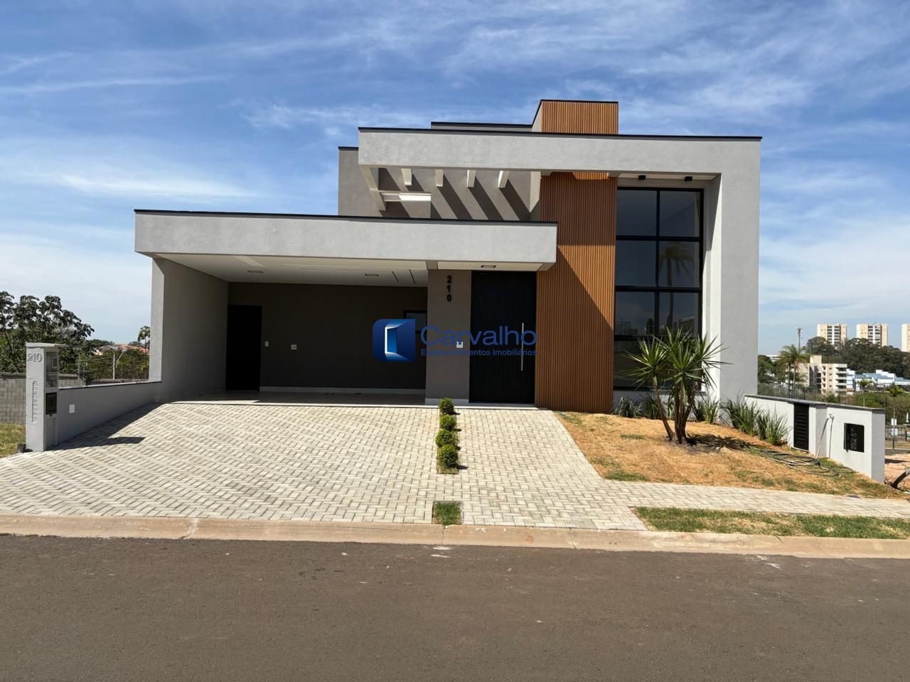 CASA COM 3 SUÍTES NO CONDOMÍNIO DOLCE VITA PAULINIA SP