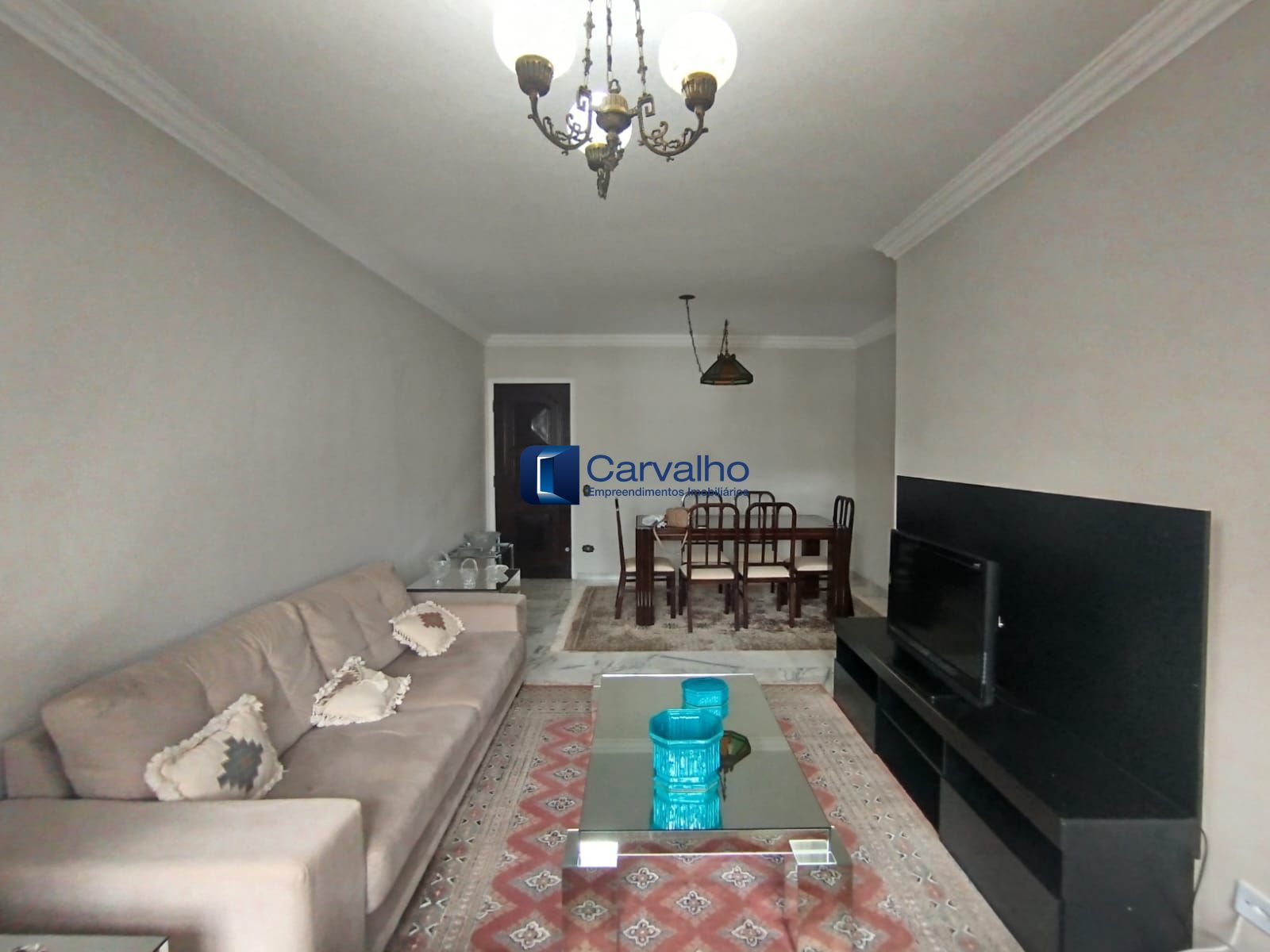 Apartamento Mobiliado para Locação no Cambuí com 3 Quartos e Lazer Completo
