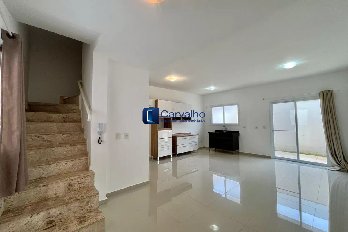 Casa em Condomínio com 3 Quartos Próxima ao Taquaral em Campinas