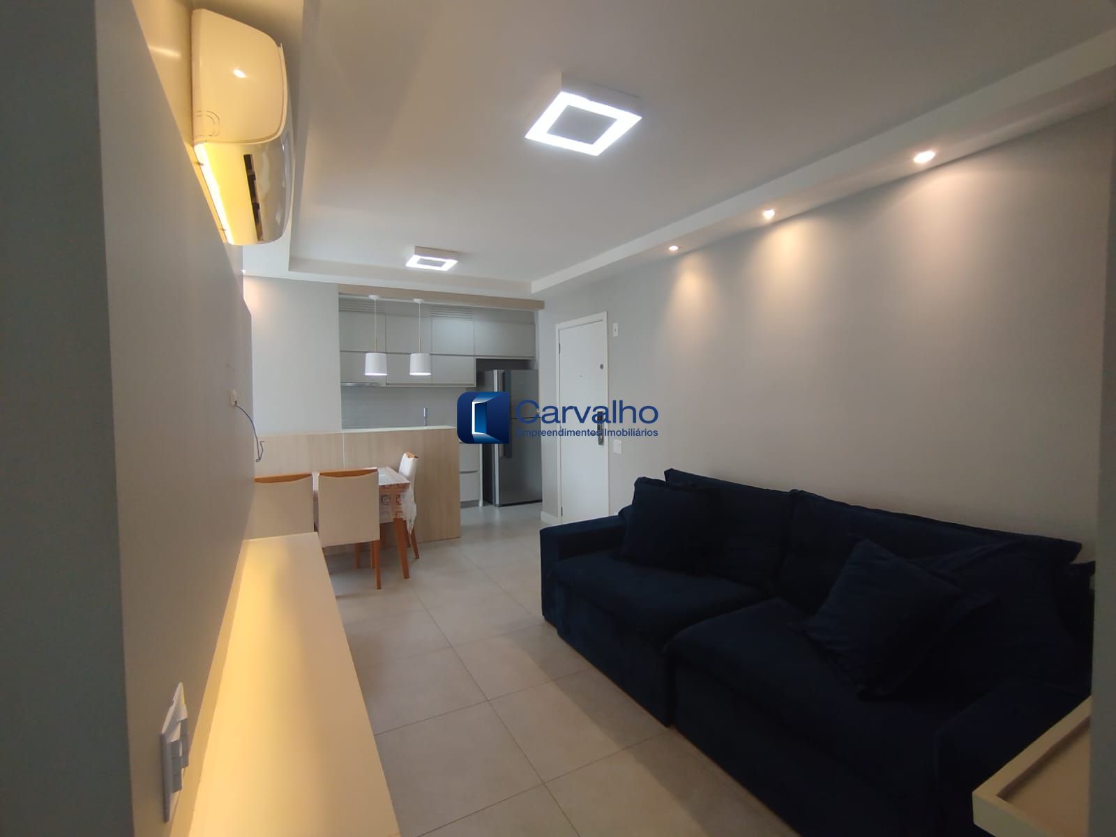Apartamento mobiliado no Mansões Santo Antônio com 2 quartos, suíte e 2 vagas
