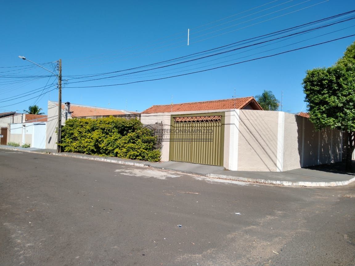 Casa à venda  no Arnaldo Estevão Figueiredo - Campo Grande, MS. Imóveis