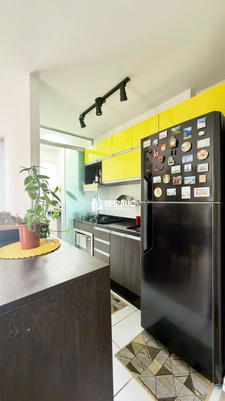 Apartamento à venda em Uvaranas, Ponta Grossa — Portal Chave Fácil