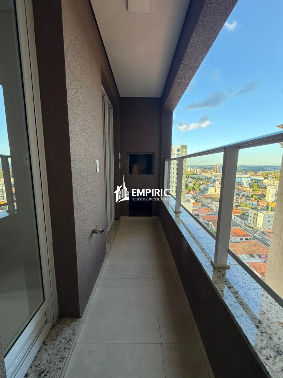 Apartamento à venda em Centro, Ponta Grossa — Portal Chave Fácil