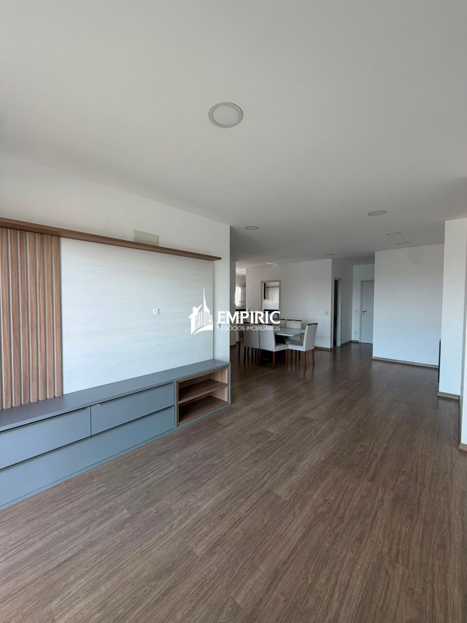 Apartamento à venda e para alugar em Oficinas, Ponta Grossa — Portal Chave Fácil