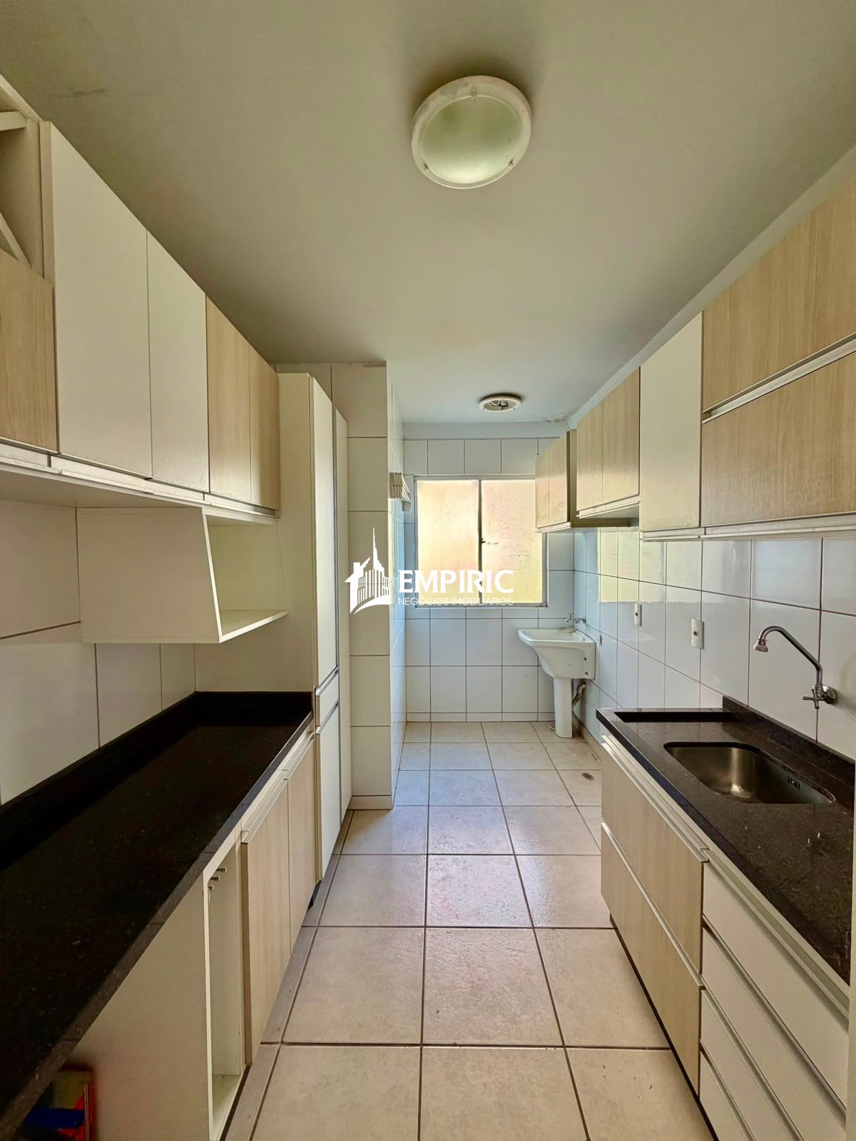 Apartamento à venda em Uvaranas, Ponta Grossa — Portal Chave Fácil