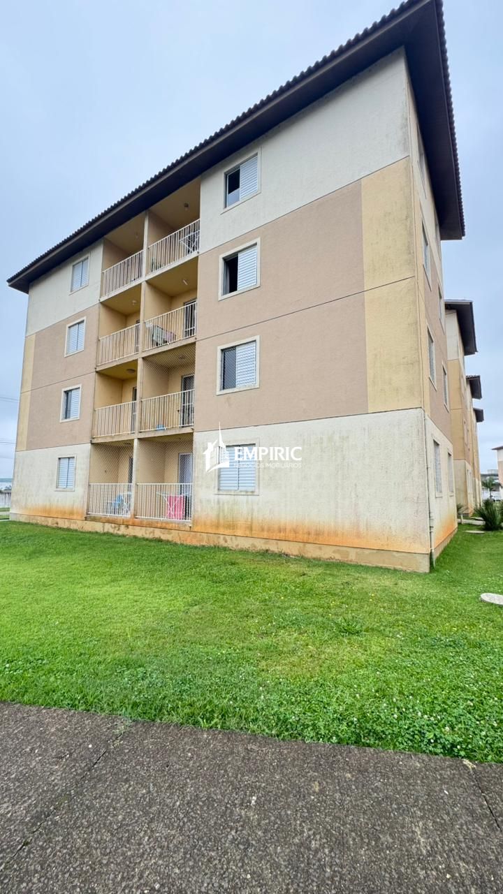 Apartamento à venda em Uvaranas, Ponta Grossa — Portal Chave Fácil