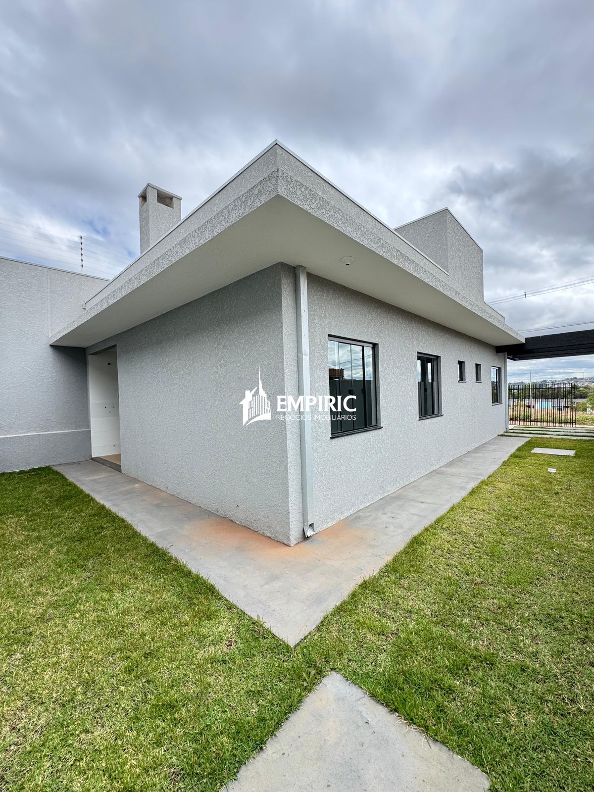 Casa à venda em Cará-cará, Ponta Grossa — Portal Chave Fácil