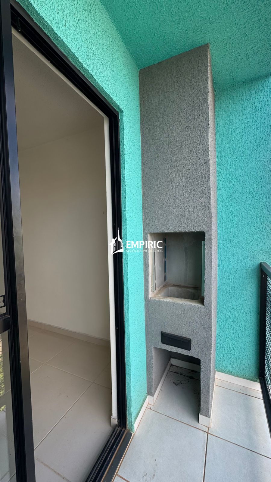 Apartamento à venda em Uvaranas, Ponta Grossa — Portal Chave Fácil