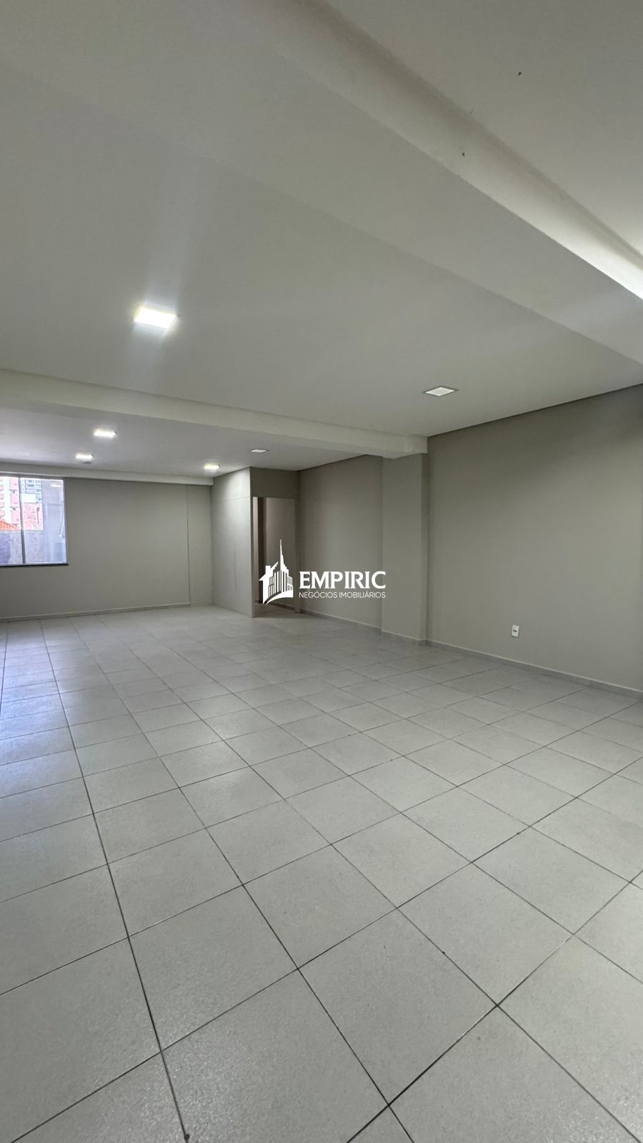 Sala/Conjunto Comercial para alugar em Centro, Ponta Grossa — Portal Chave Fácil