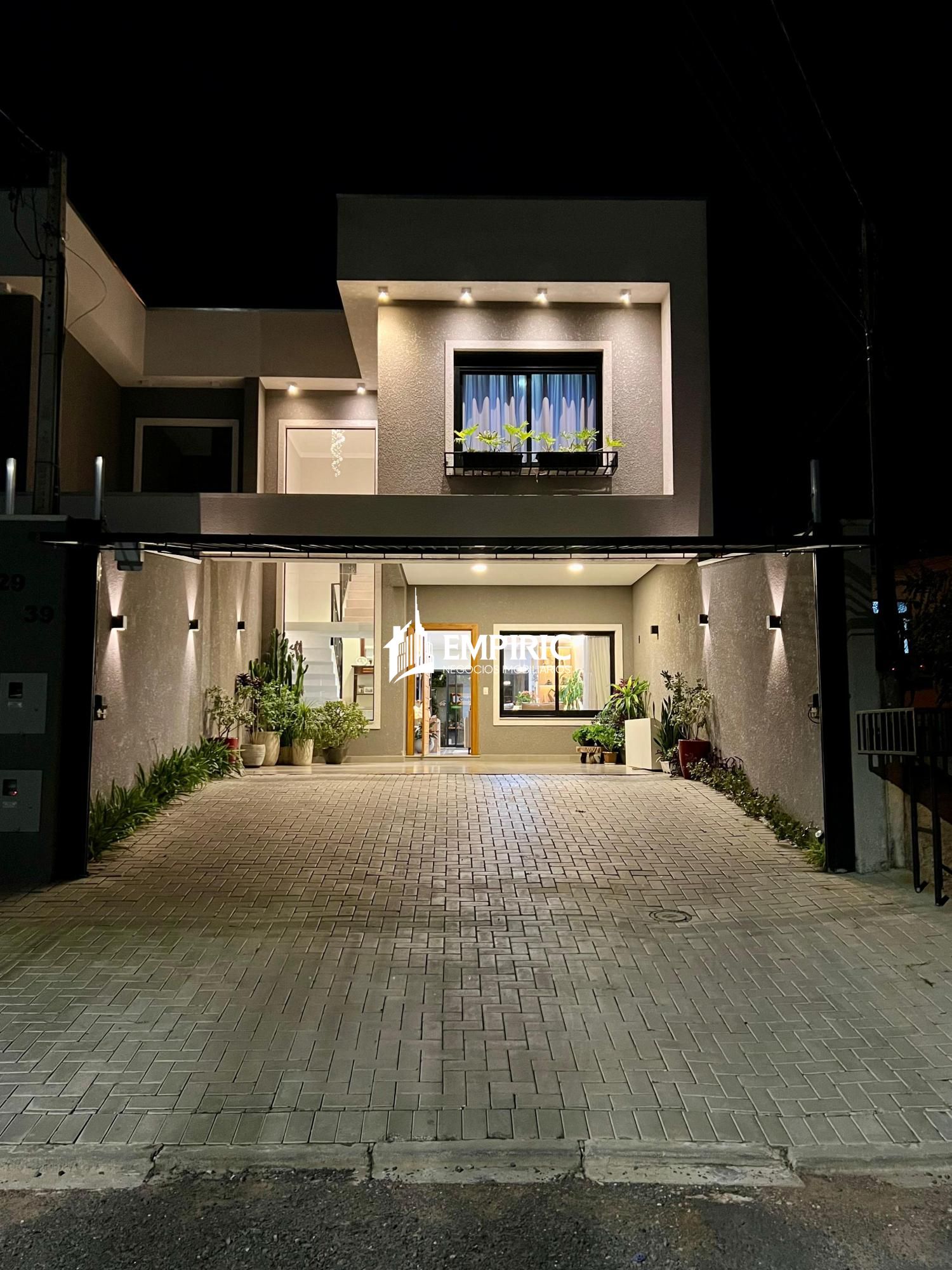 Casa à venda em Olarias, Ponta Grossa — Portal Chave Fácil