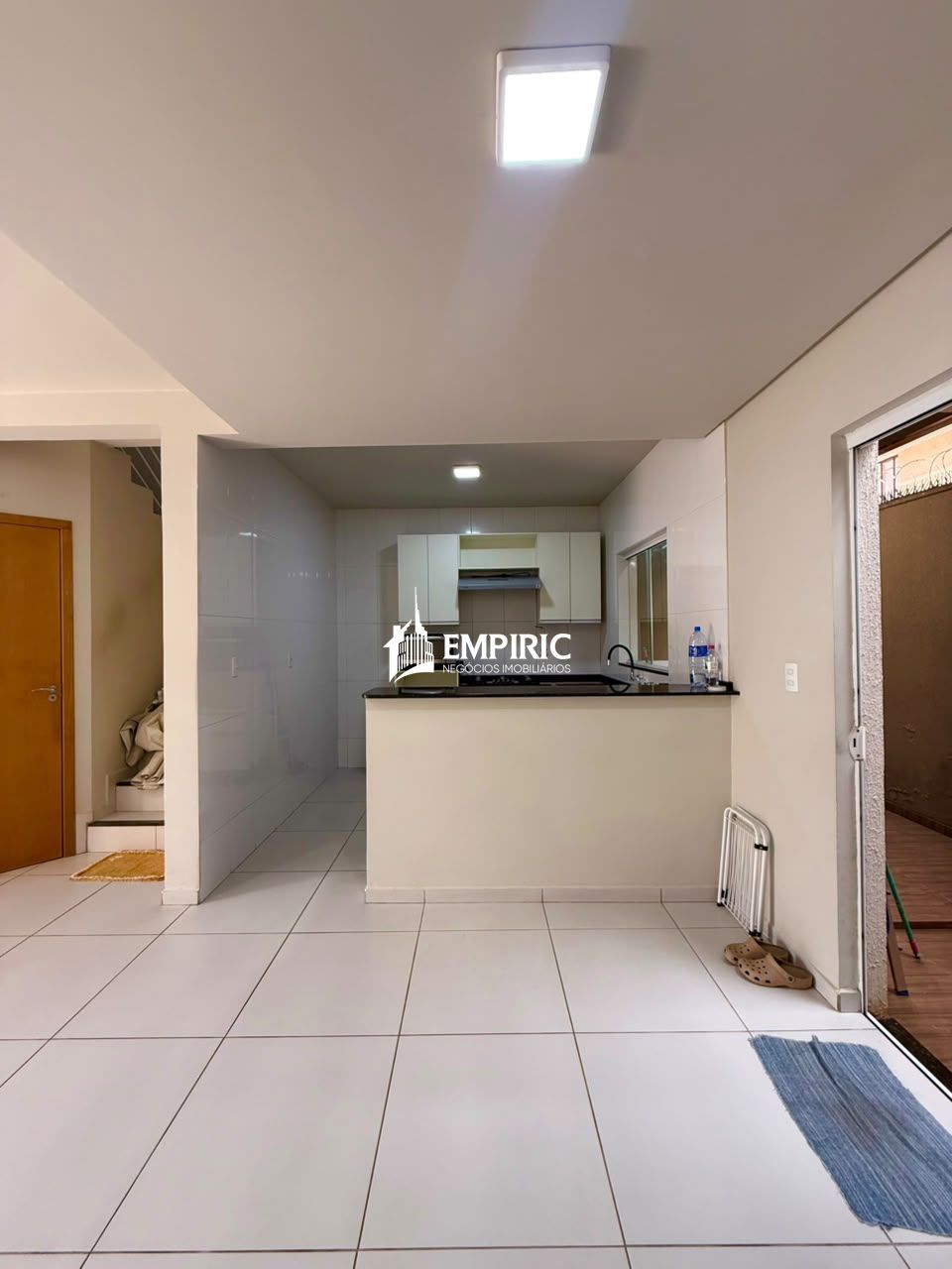 Casa à venda em Uvaranas, Ponta Grossa — Portal Chave Fácil