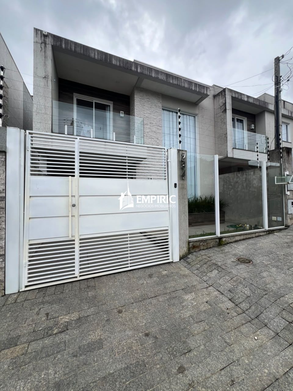 Sobrado para alugar em Boa Vista, Ponta Grossa — Portal Chave Fácil