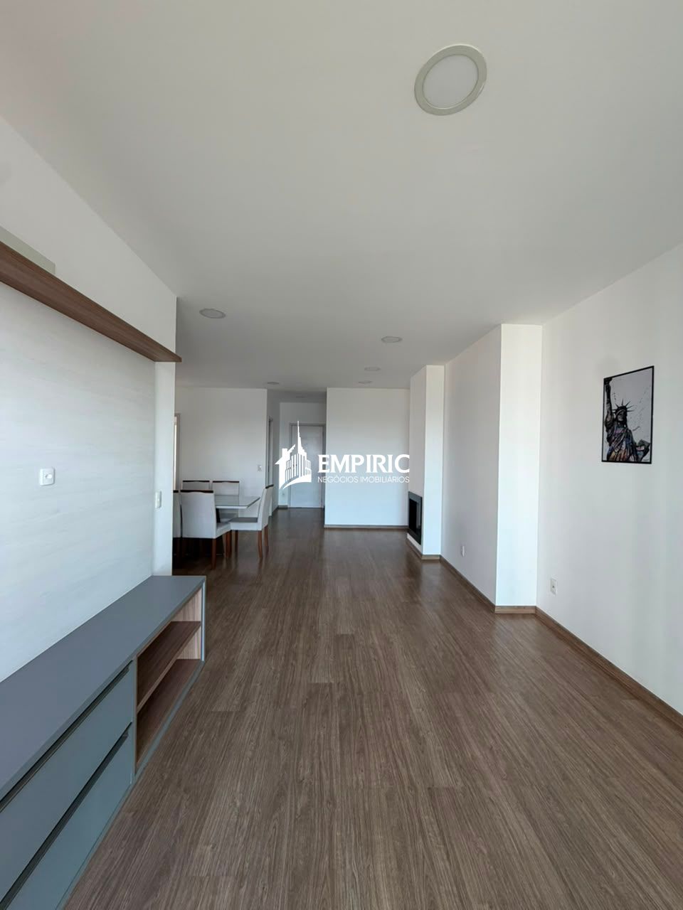 Apartamento à venda e para alugar em Oficinas, Ponta Grossa — Portal Chave Fácil