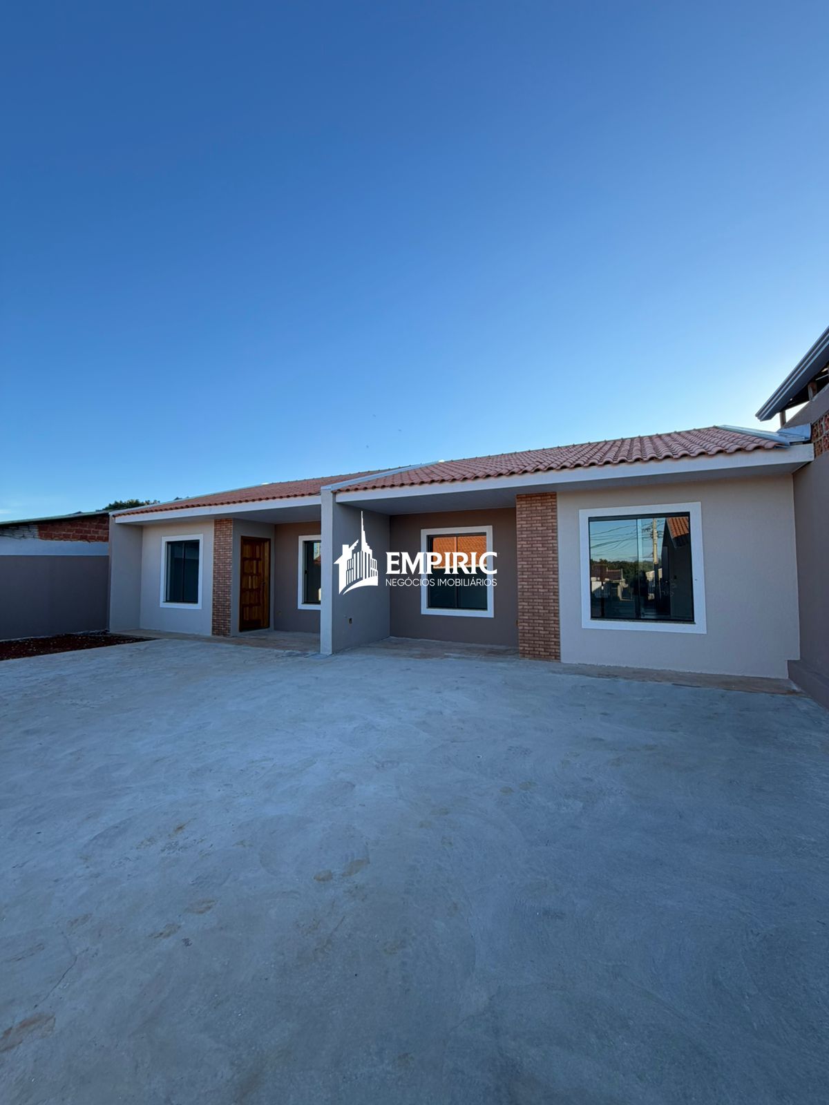 Casa à venda em Cará-cará, Ponta Grossa — Portal Chave Fácil