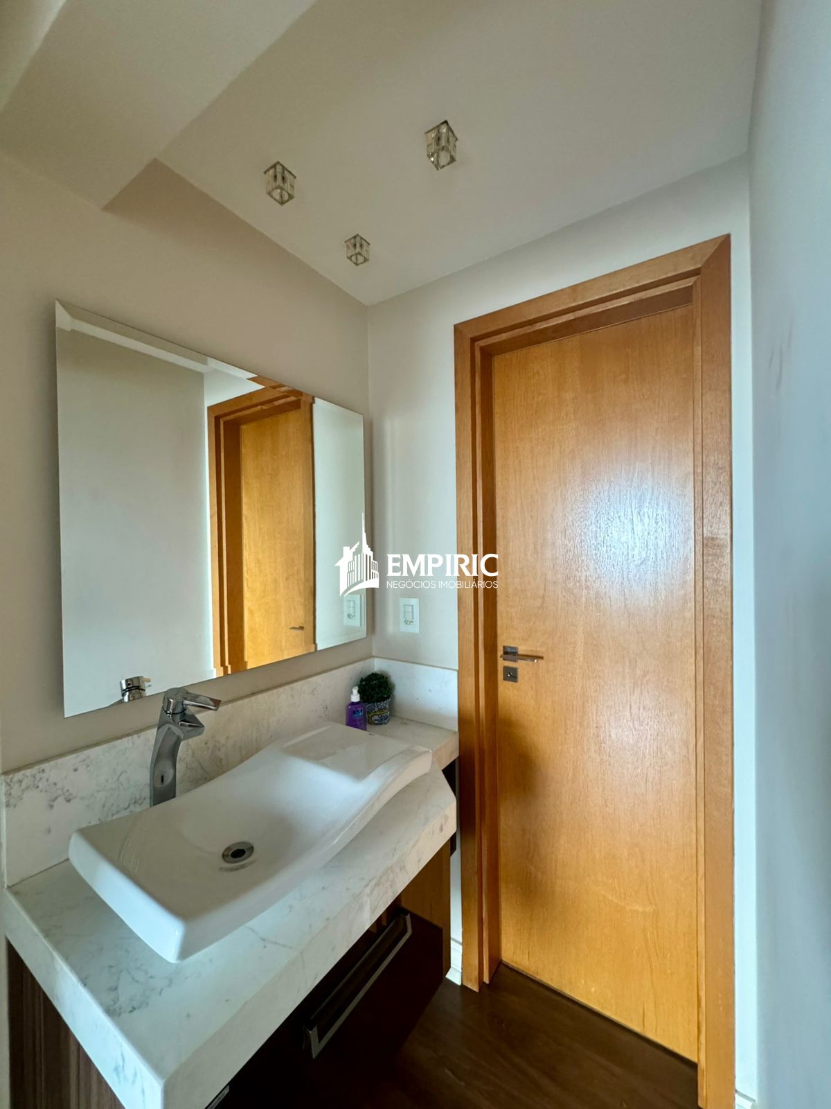 Apartamento à venda em Orfãs, Ponta Grossa — Portal Chave Fácil