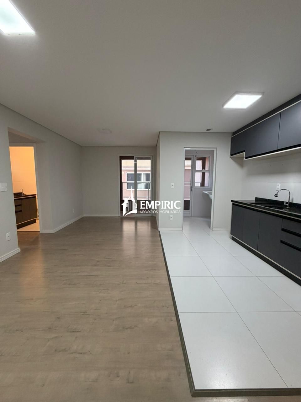 Apartamento à venda em Centro, Ponta Grossa — Portal Chave Fácil
