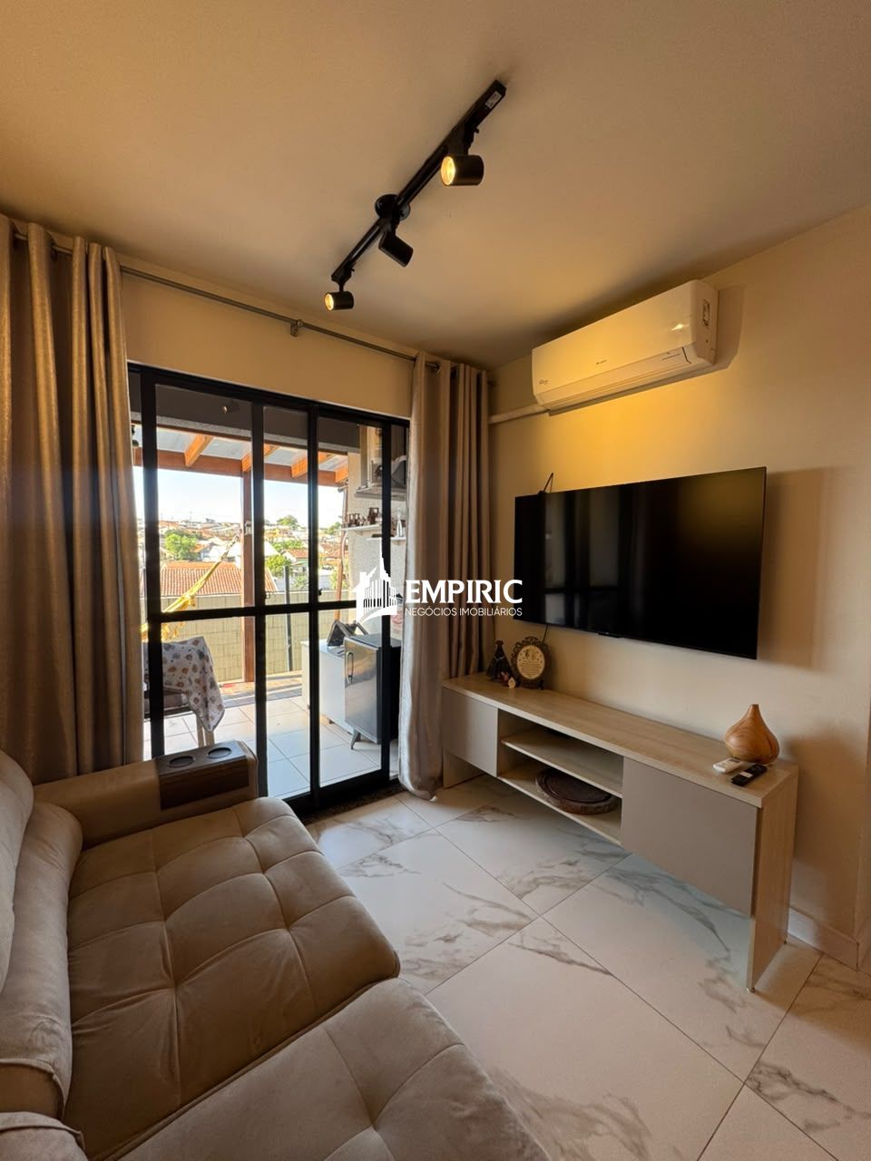 Apartamento à venda em Contorno, Ponta Grossa — Portal Chave Fácil