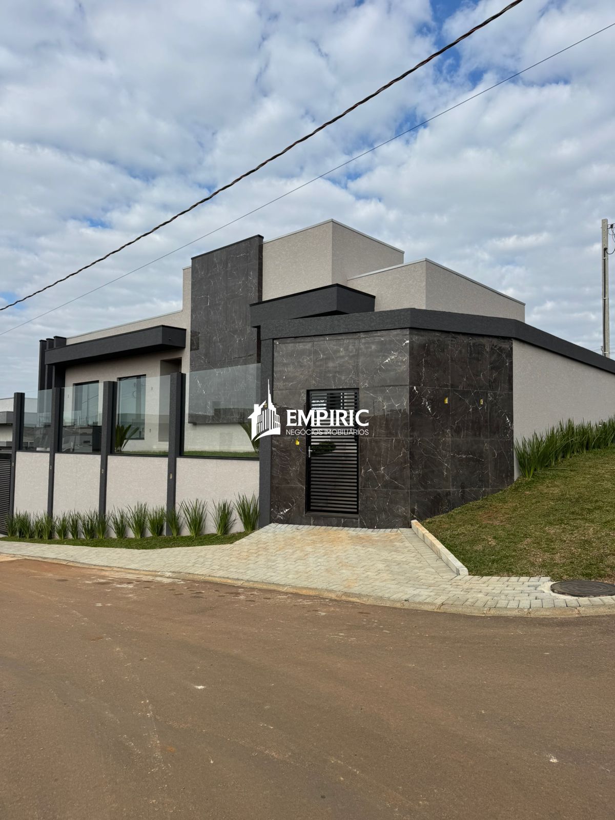 Casa à venda em Cará-cará, Ponta Grossa — Portal Chave Fácil