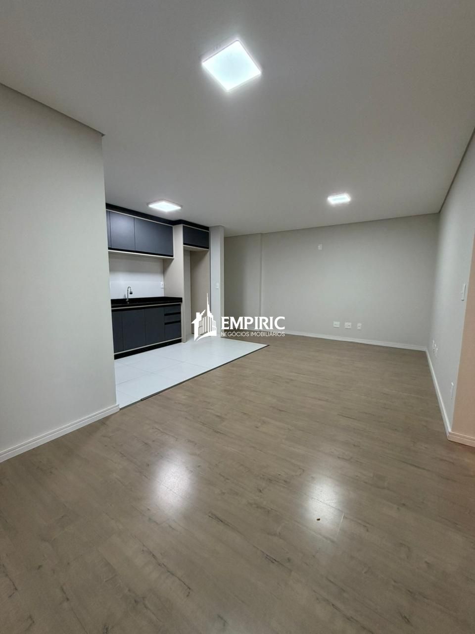 Apartamento à venda em Centro, Ponta Grossa — Portal Chave Fácil