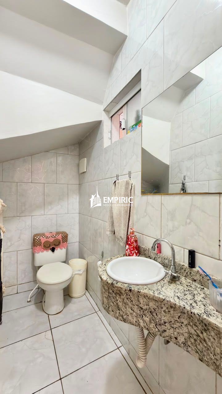 Casa à venda em Uvaranas, Ponta Grossa — Portal Chave Fácil