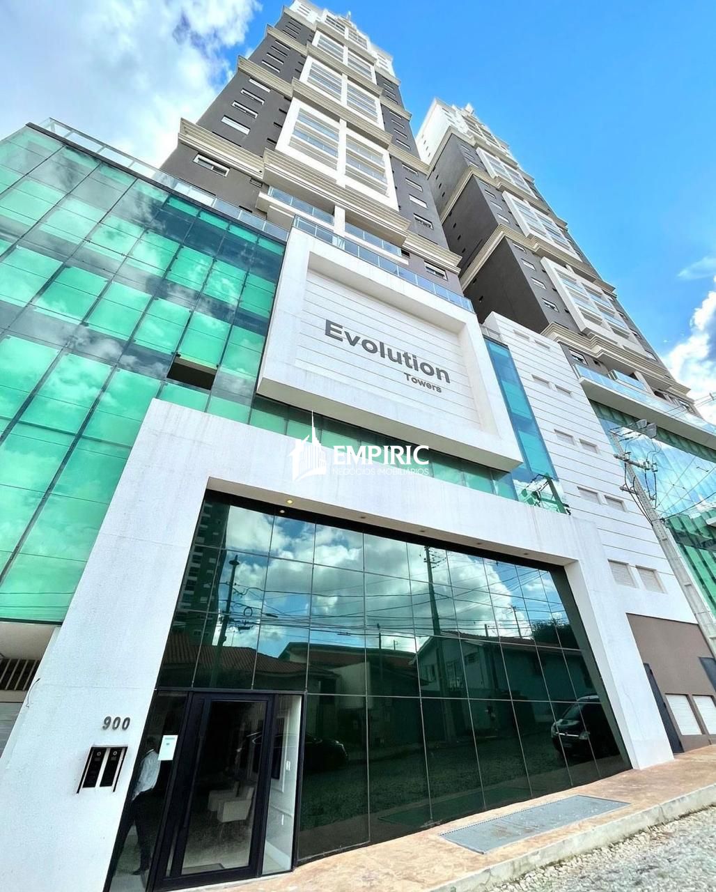 Apartamento à venda em Centro, Ponta Grossa — Portal Chave Fácil
