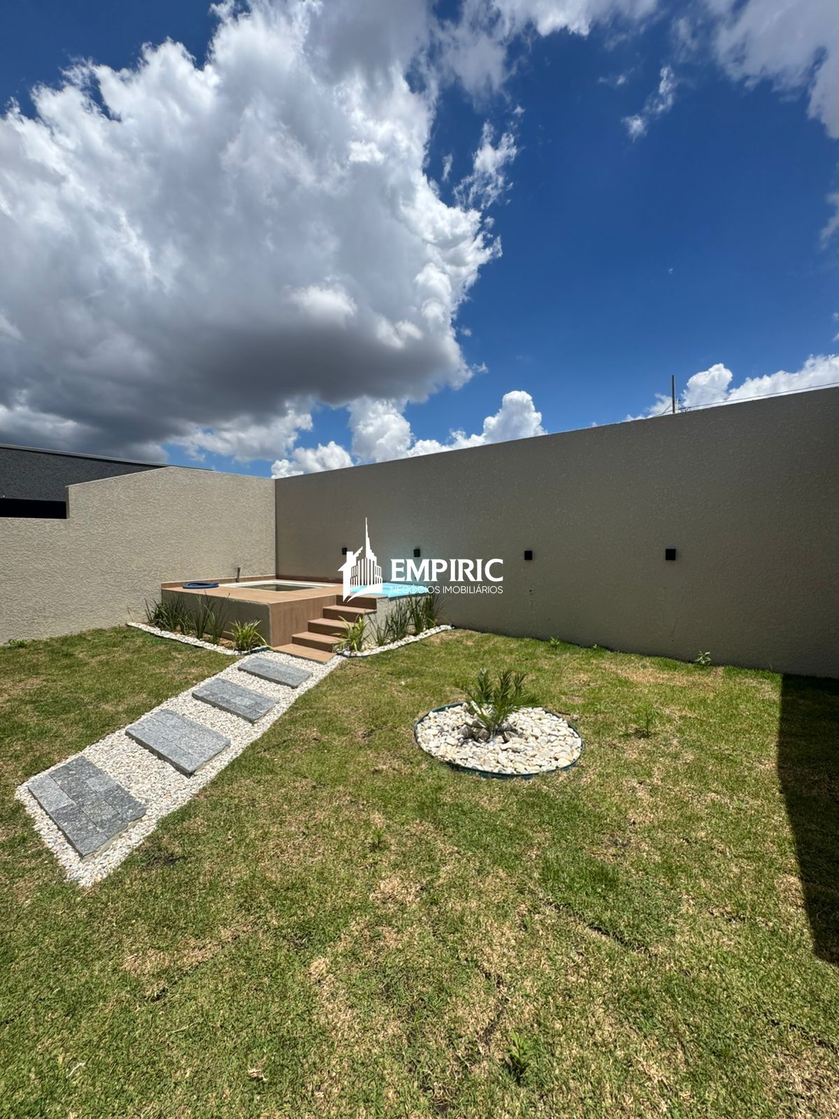 Casa à venda em Jardim Carvalho, Ponta Grossa — Portal Chave Fácil