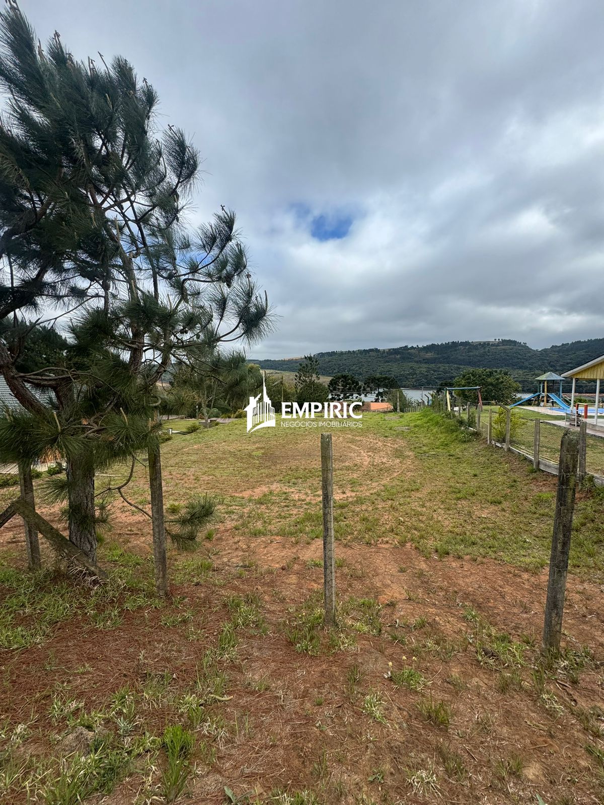 Casa à venda em Área Rural De Ponta Grossa, Ponta Grossa — Portal Chave Fácil