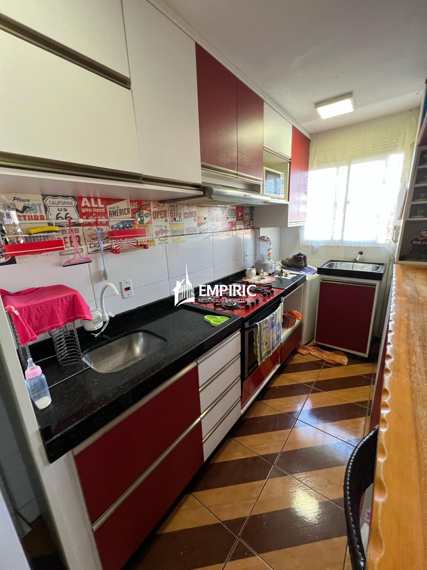 Apartamento à venda em Uvaranas, Ponta Grossa — Portal Chave Fácil